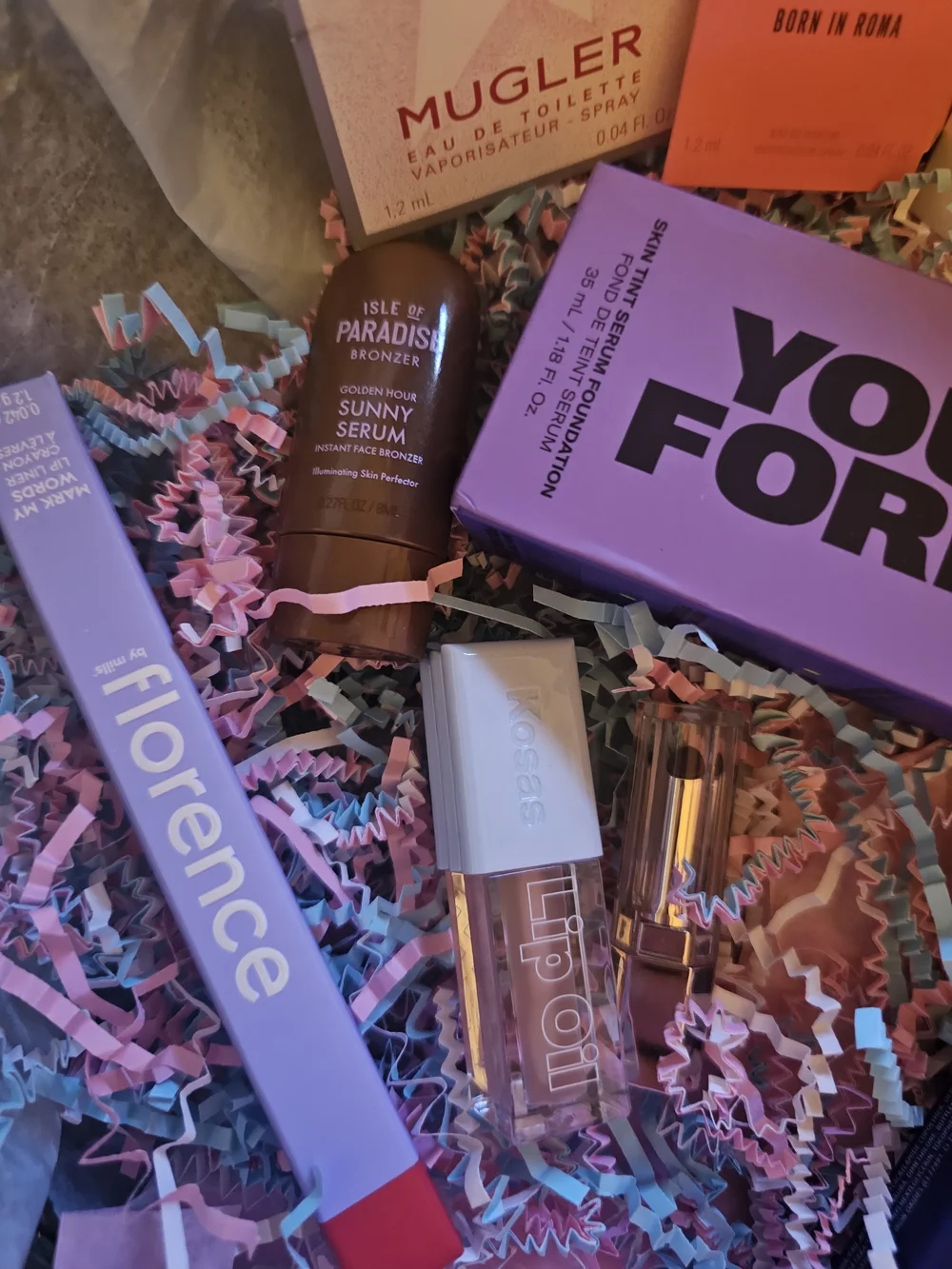 Purple Volumizing Mascara — Fluffy, Defined Lashes Florence Youth Foria